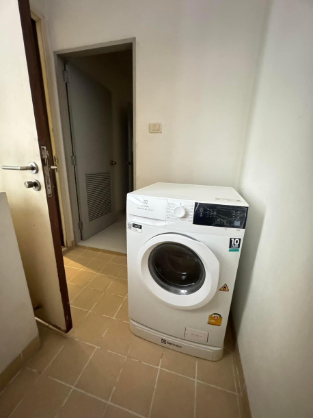 3 Bed, 4 Bath, ApartmentFor Sale, Ekkamai, Bangkok