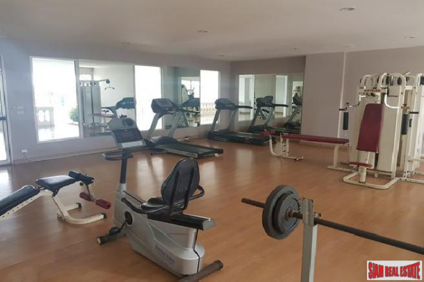 3 Bed, 2 Bath, ApartmentFor Sale, Phrom Phong, Bangkok