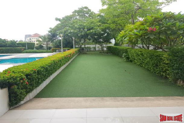 3 Bed, 2 Bath, ApartmentFor Sale, Phrom Phong, Bangkok