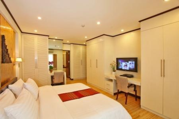 3 Bed, 2 Bath, ApartmentFor Sale, Nana, Bangkok