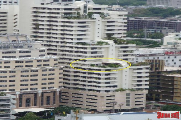 3 Bed, 2 Bath, ApartmentFor Sale, Nana, Bangkok