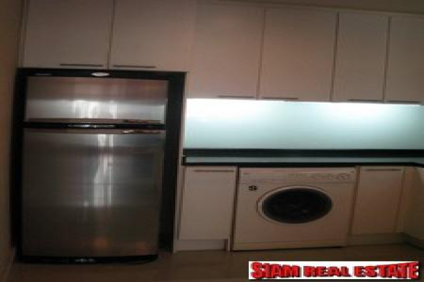 1 Bed, 1 Bath, HouseFor Sale, Silom, Bangkok