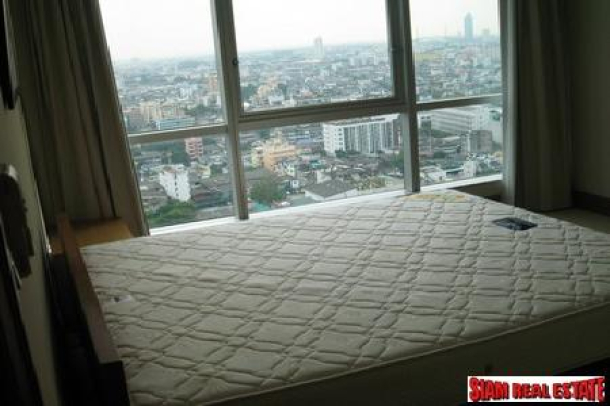 1 Bed, 1 Bath, HouseFor Sale, Silom, Bangkok