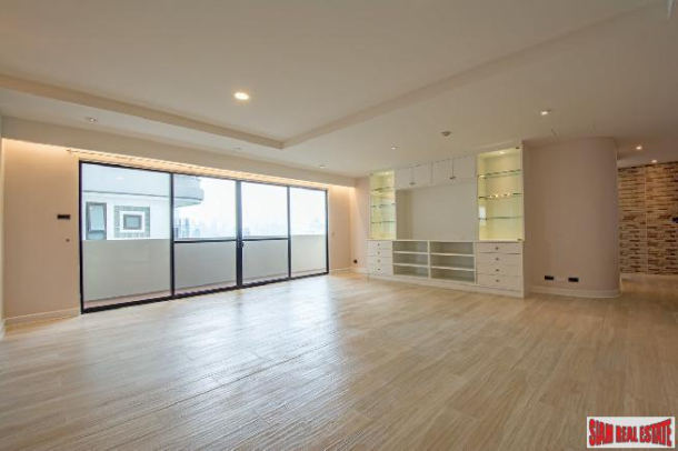 3 Bed, 3 Bath, HouseFor Sale, Ekkamai, Bangkok