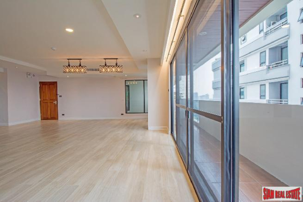 3 Bed, 3 Bath, HouseFor Sale, Ekkamai, Bangkok