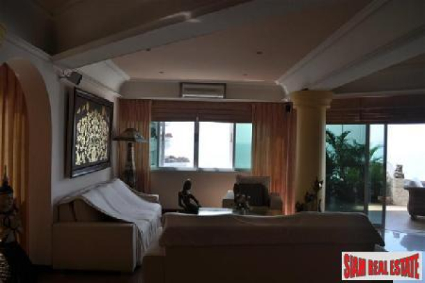 1 Bed, 2 Bath, ApartmentFor Sale, Naklua, Chonburi