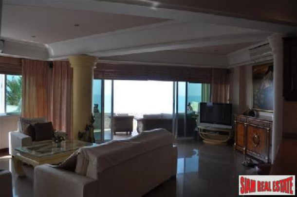 1 Bed, 2 Bath, ApartmentFor Sale, Naklua, Chonburi