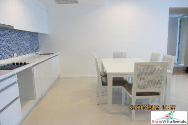 2 Bed, 3 Bath, ApartmentFor Sale, Chitlom, Bangkok