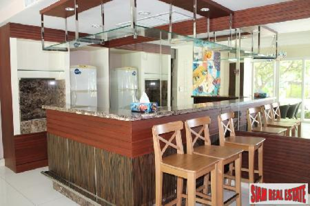 2 Bed, 3 Bath, ApartmentFor Sale, Central - Hua Hin, Prachuap Khiri Khan 2 Bed, 3 Bath, ApartmentFor Sale, Central - Hua Hin, Prachuap Khiri Khan