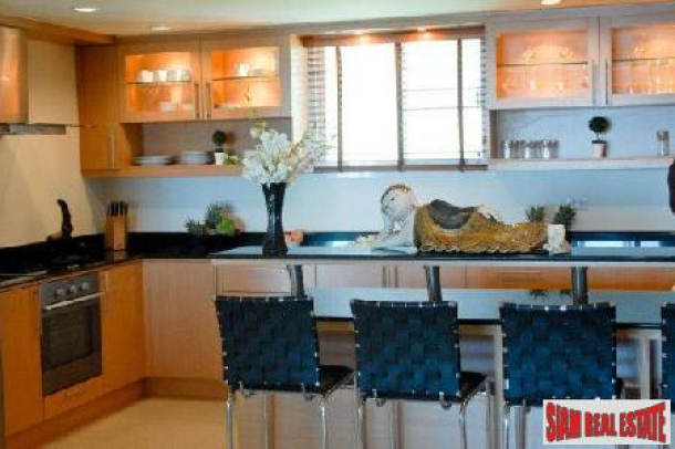 3 Bed, ApartmentFor Sale, South - Hua Hin, Prachuap Khiri Khan
