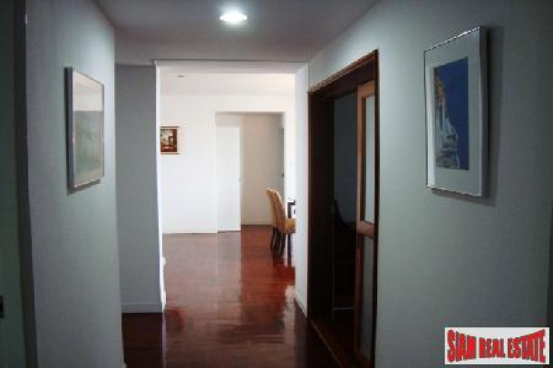 3 Bed, 2 Bath, ApartmentFor Sale, South Pattaya, Chonburi