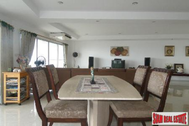 3 Bed, 3 Bath, ApartmentFor Sale, South - Hua Hin, Prachuap Khiri Khan