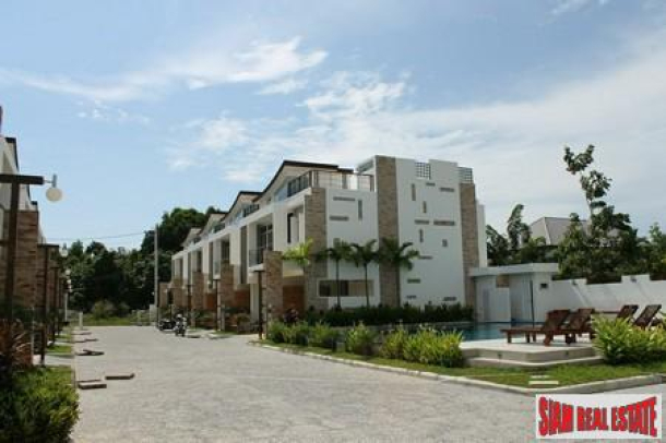 3 Bed, 3 Bath, HouseFor Sale, Rawai, Phuket