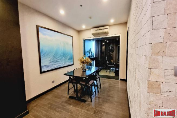 2 Bed, 2 Bath, ApartmentFor Sale, Phra Khanong, Bangkok