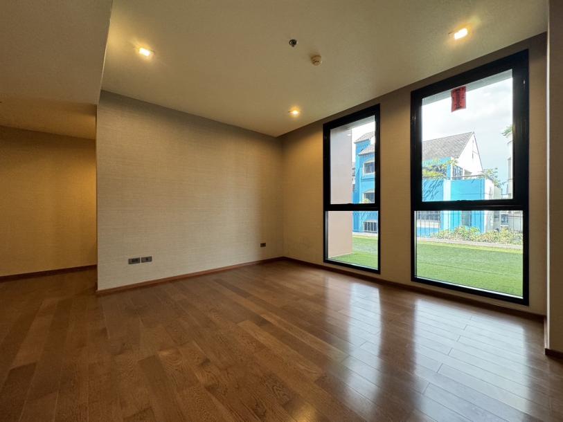 3 Bed, 3 Bath, ApartmentFor Sale, Silom, Bangkok