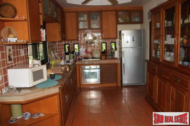 3 Bed, 3 Bath, HouseFor Sale, Koh Sirey, Phuket