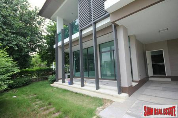 4 Bed, 4 Bath, HouseFor Sale, On Nut, Bangkok