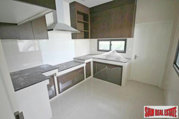 4 Bed, 4 Bath, HouseFor Sale, On Nut, Bangkok
