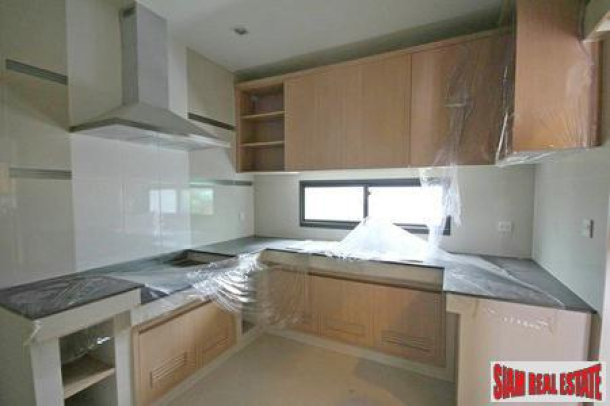 4 Bed, 4 Bath, HouseFor Sale, Phra Ram 9, Bangkok