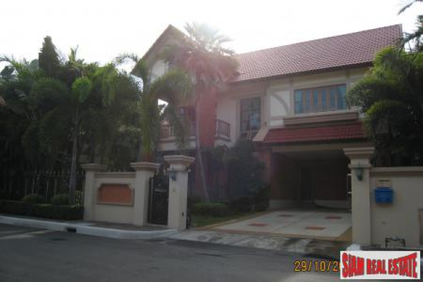 4 Bed, 5 Bath, HouseFor Sale, Phahon Yothin, Bangkok