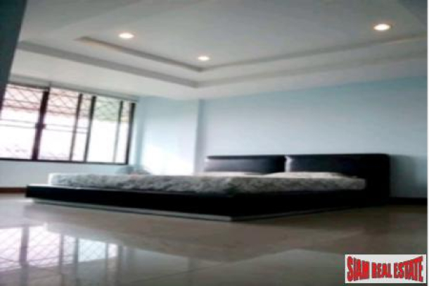 4 Bed, 6 Bath, HouseFor Sale, Phunnawithee, Bangkok