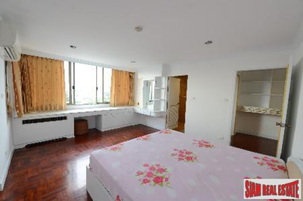 3 Bed, 3 Bath, ApartmentFor Sale, Ekkamai, Bangkok