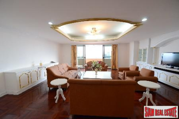 3 Bed, 3 Bath, ApartmentFor Sale, Ekkamai, Bangkok