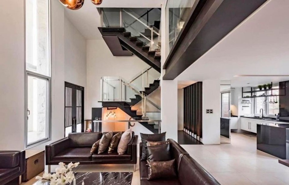 4 Bed, 4 Bath, HouseFor Sale, Silom, Bangkok