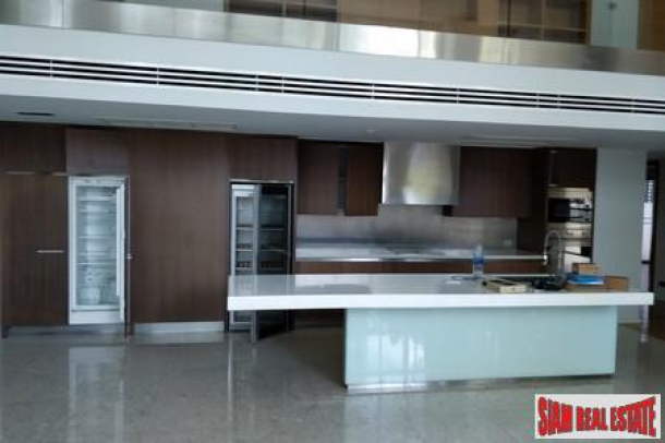 4 Bed, 5 Bath, ApartmentFor Sale, Phra Khanong, Bangkok