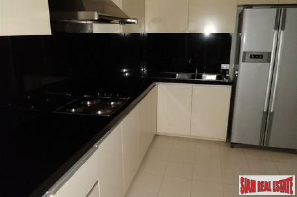 4 Bed, 5 Bath, ApartmentFor Sale, Phra Khanong, Bangkok