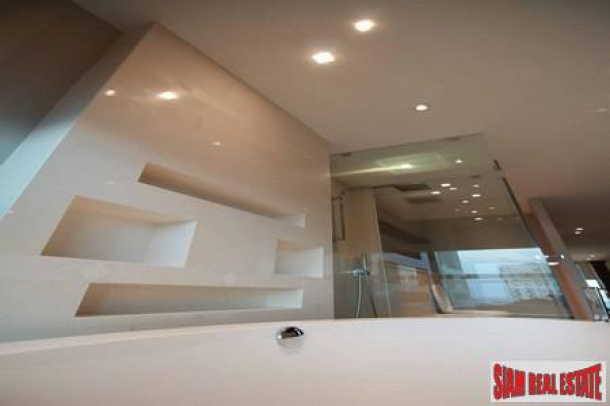 4 Bed, 4 Bath, ApartmentFor Sale, Krung Thonburi, Bangkok