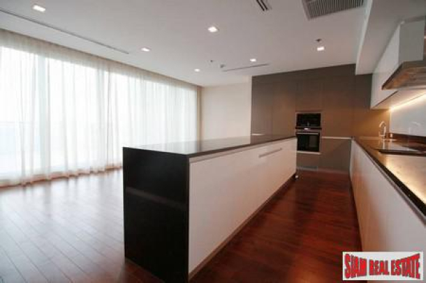 4 Bed, 4 Bath, ApartmentFor Sale, Krung Thonburi, Bangkok