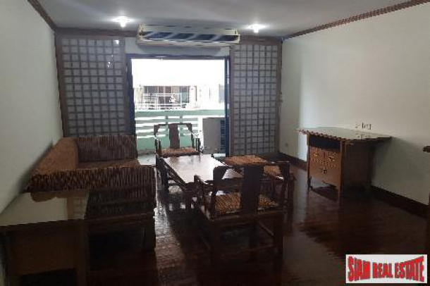 2 Bed, 3 Bath, ApartmentFor Sale, Thong Lo, Bangkok