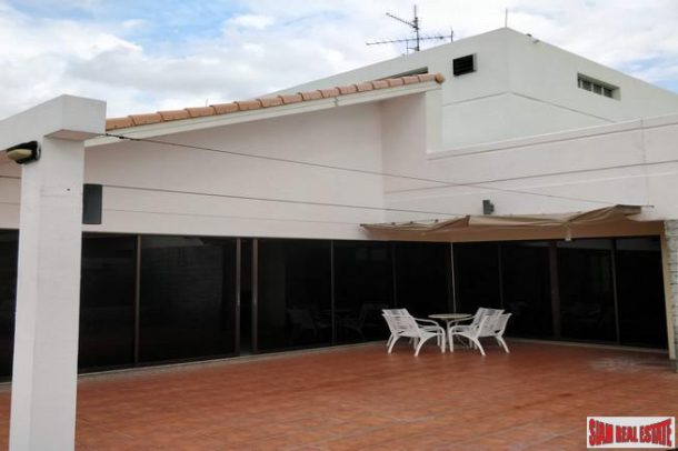 3 Bed, 4 Bath, ApartmentFor Sale, Thong Lo, Bangkok