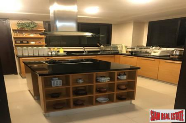 3 Bed, 4 Bath, ApartmentFor Sale, Chong Nonsi, Bangkok