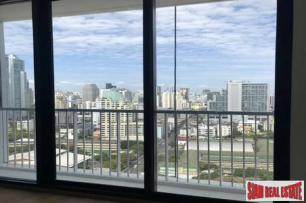 2 Bed, 2 Bath, ApartmentFor Sale, Sukhumvit Soi 21-39, Bangkok