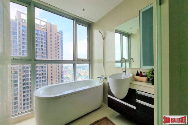 2 Bed, 2 Bath, ApartmentFor Sale, Phra Khanong, Bangkok