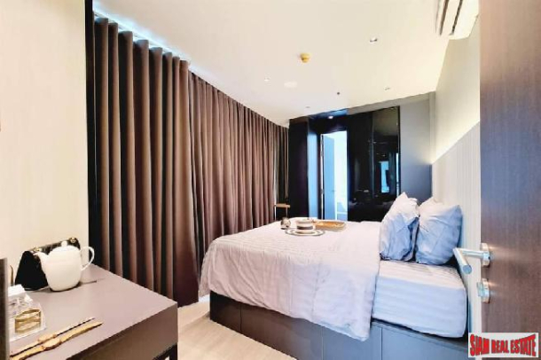 2 Bed, 2 Bath, ApartmentFor Sale, Phra Khanong, Bangkok