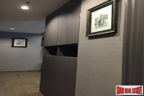 1 Bed, 1 Bath, ApartmentFor Sale, Silom, Bangkok