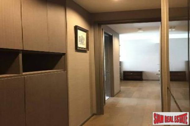 1 Bed, 1 Bath, ApartmentFor Sale, Silom, Bangkok