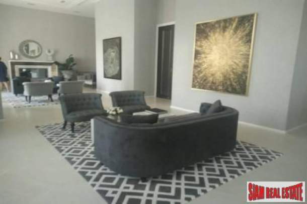 1 Bed, 1 Bath, ApartmentFor Sale, Silom, Bangkok