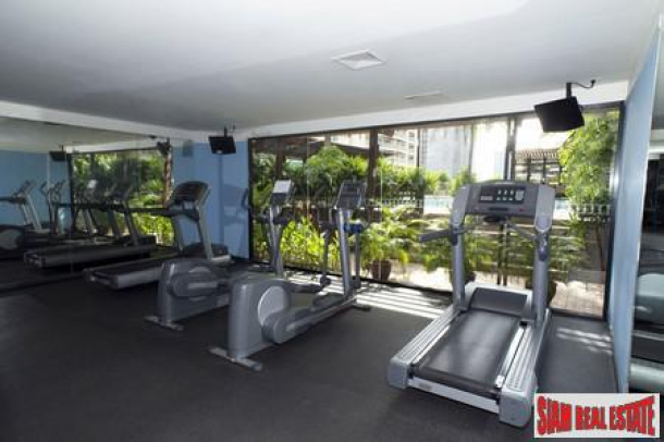 3 Bed, 4 Bath, ApartmentFor Sale, Silom, Bangkok