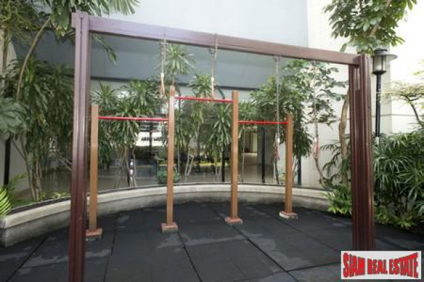 3 Bed, 4 Bath, ApartmentFor Sale, Silom, Bangkok