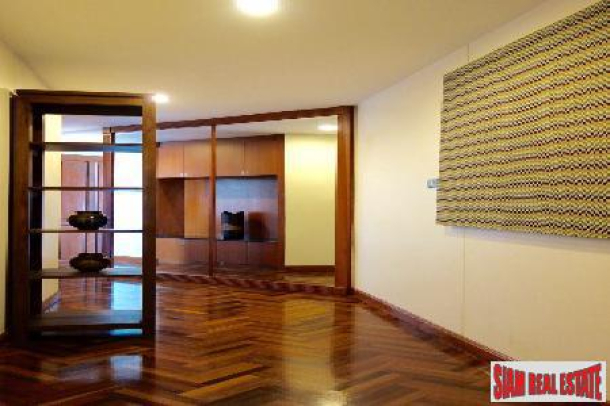 2 Bed, 2 Bath, ApartmentFor Sale, Thong Lo, Bangkok