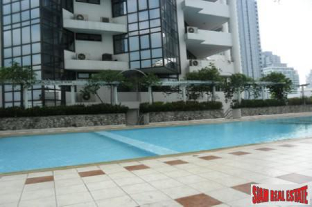 2 Bed, 2 Bath, ApartmentFor Sale, Thong Lo, Bangkok
