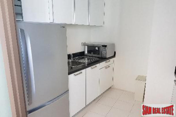 1 Bed, 2 Bath, ApartmentFor Sale, Ratchadamri, Bangkok 1 Bed, 2 Bath, ApartmentFor Sale, Ratchadamri, Bangkok