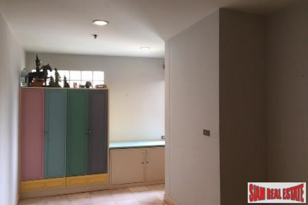 2 Bed, 2 Bath, ApartmentFor Sale, Thong Lo, Bangkok