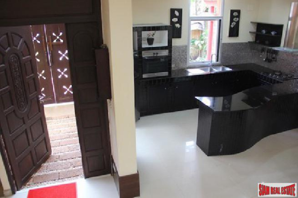 3 Bed, 3 Bath, HouseFor Sale, Na Jomtien, Chonburi 3 Bed, 3 Bath, HouseFor Sale, Na Jomtien, Chonburi