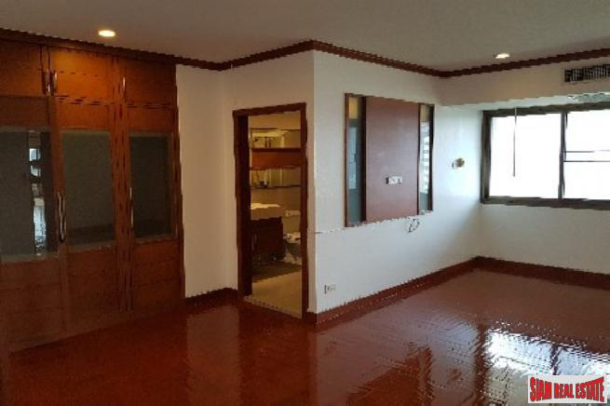 4 Bed, 4 Bath, ApartmentFor Sale, Nana, Bangkok 4 Bed, 4 Bath, ApartmentFor Sale, Nana, Bangkok