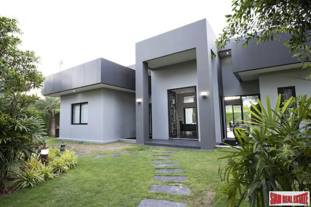 3 Bed, 3 Bath, HouseFor Sale, North - Hua Hin, Prachuap Khiri Khan 3 Bed, 3 Bath, HouseFor Sale, North - Hua Hin, Prachuap Khiri Khan